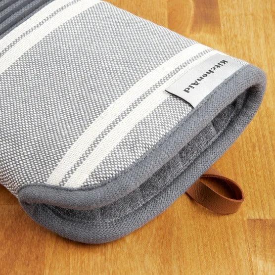 KitchenAid Vintage Stripe Pot Holder and Oven Mitt Set, 4-pack