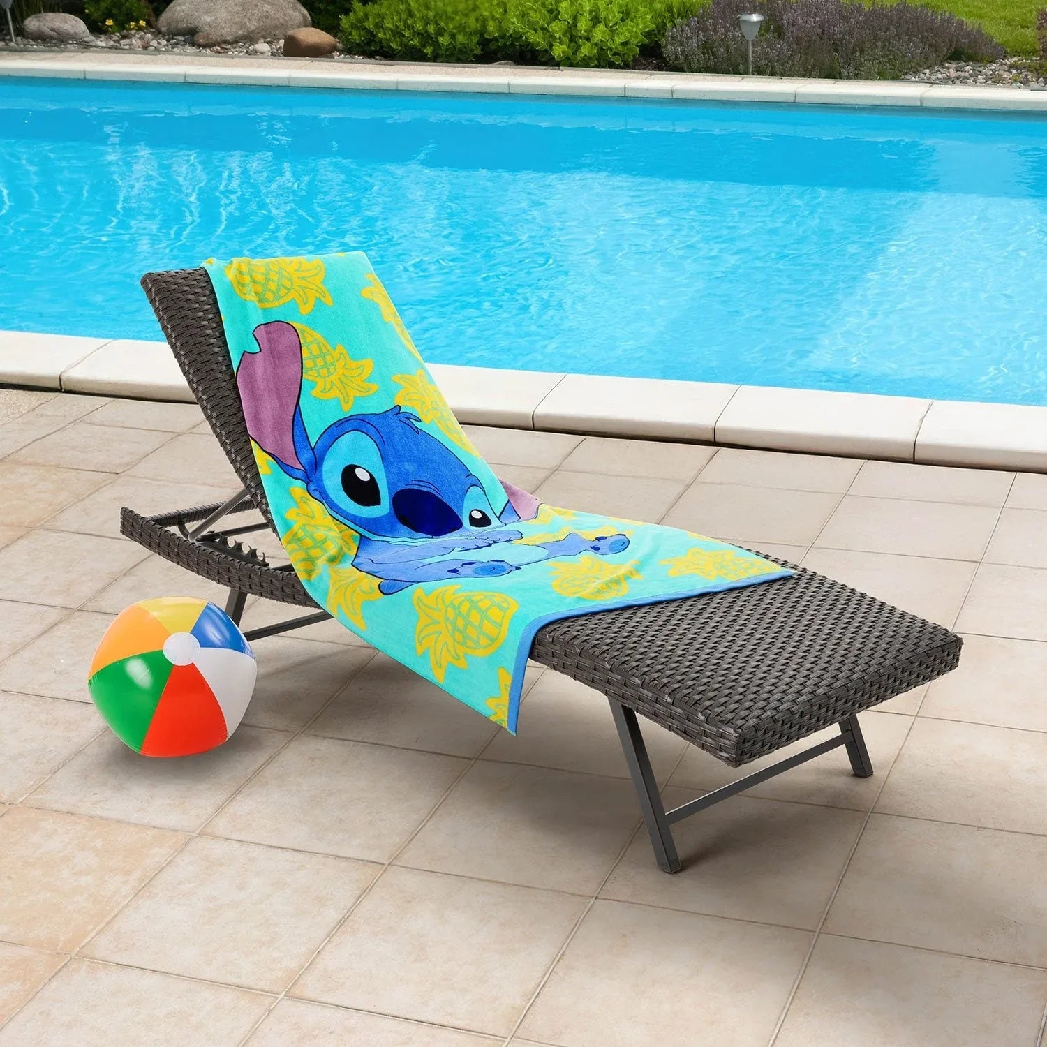 Licensed Character Kids Beach Towel 34" x 64" - USA MEGA SHOP
