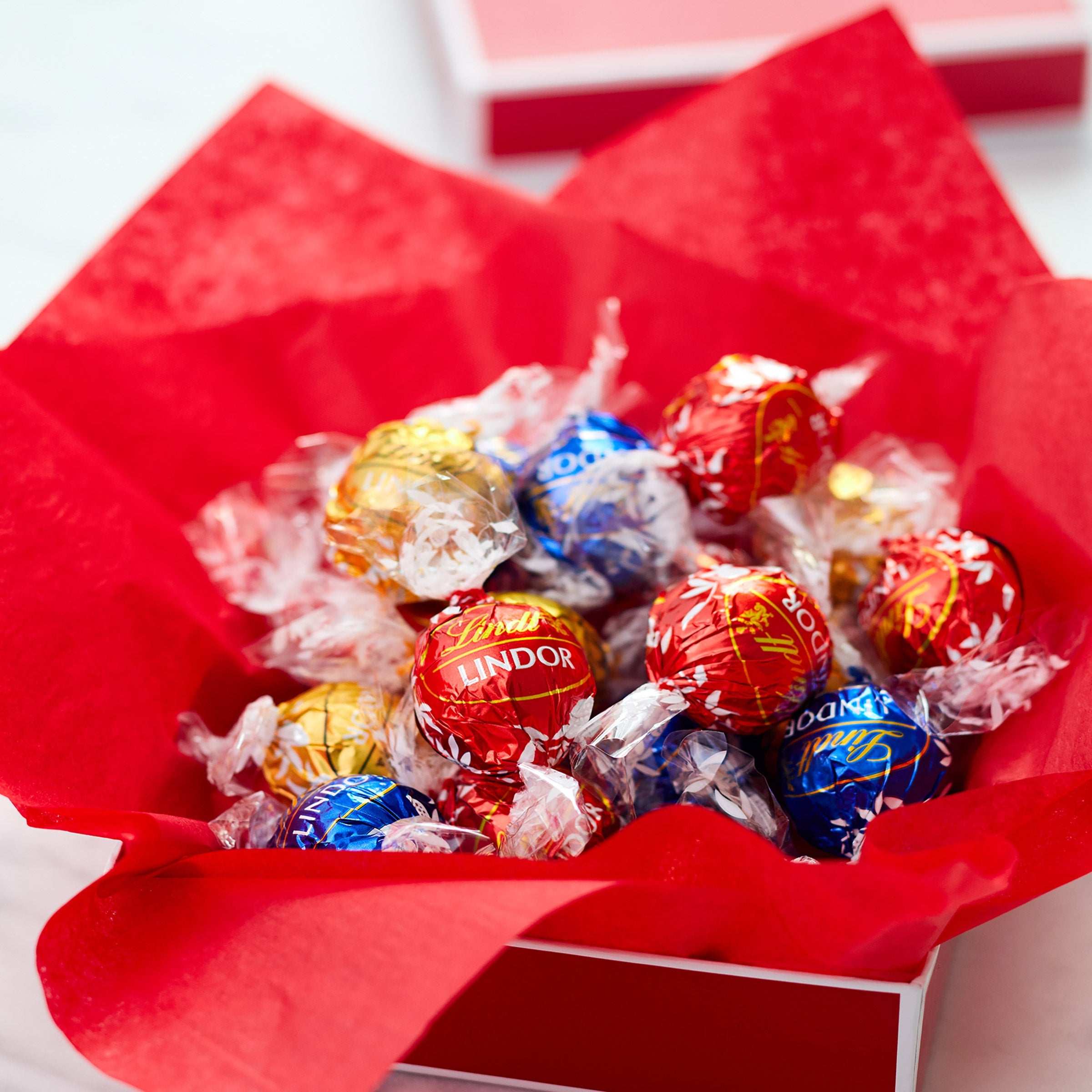 Lindt Lindor Chocolate Truffles, Assorted Flavors, 21.2 oz