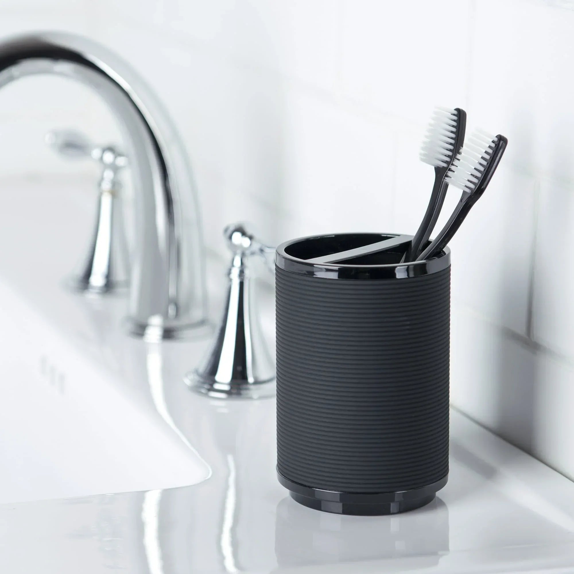 Mainstays Soft Touch Black Plastic Toothbrush Holder for Adults and Kids