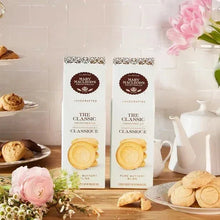Shortbread cookie cartons for Classic, with cookies displayed beside the boxes