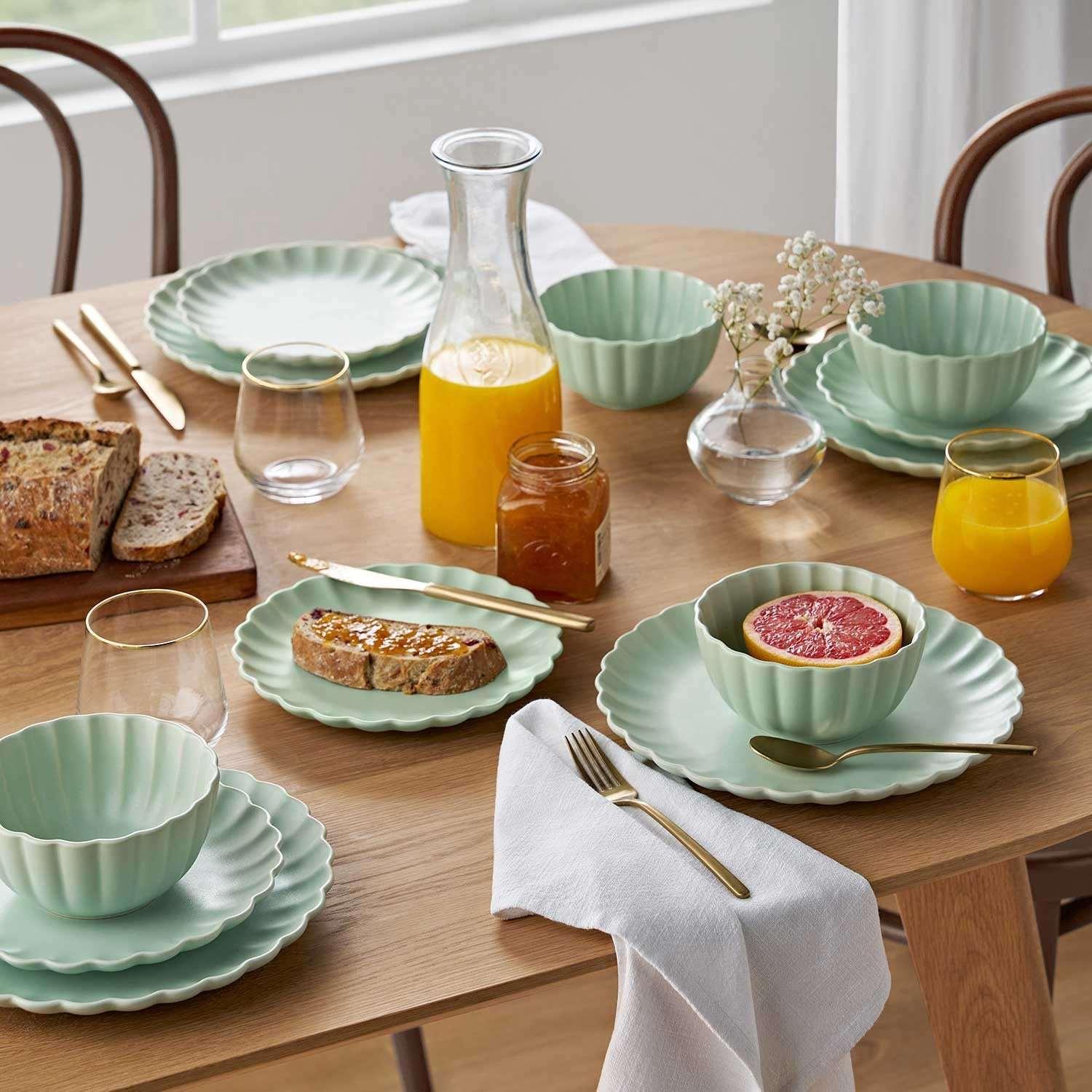 Member's Mark 12-Piece Scallop Dinnerware Set - USA MEGA SHOP