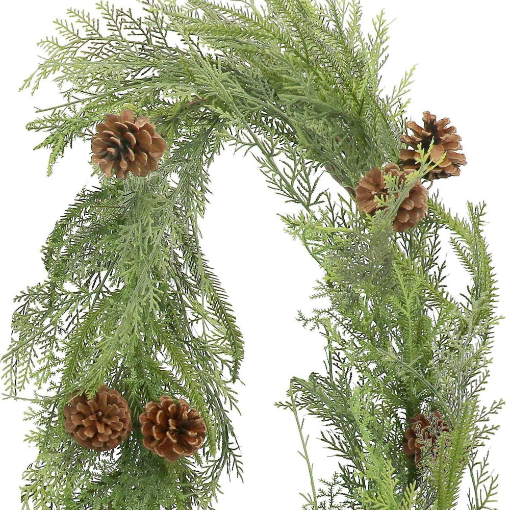 Member's Mark 9' Pre-Lit Cypress Garland with Pinecones - USA MEGA SHOP
