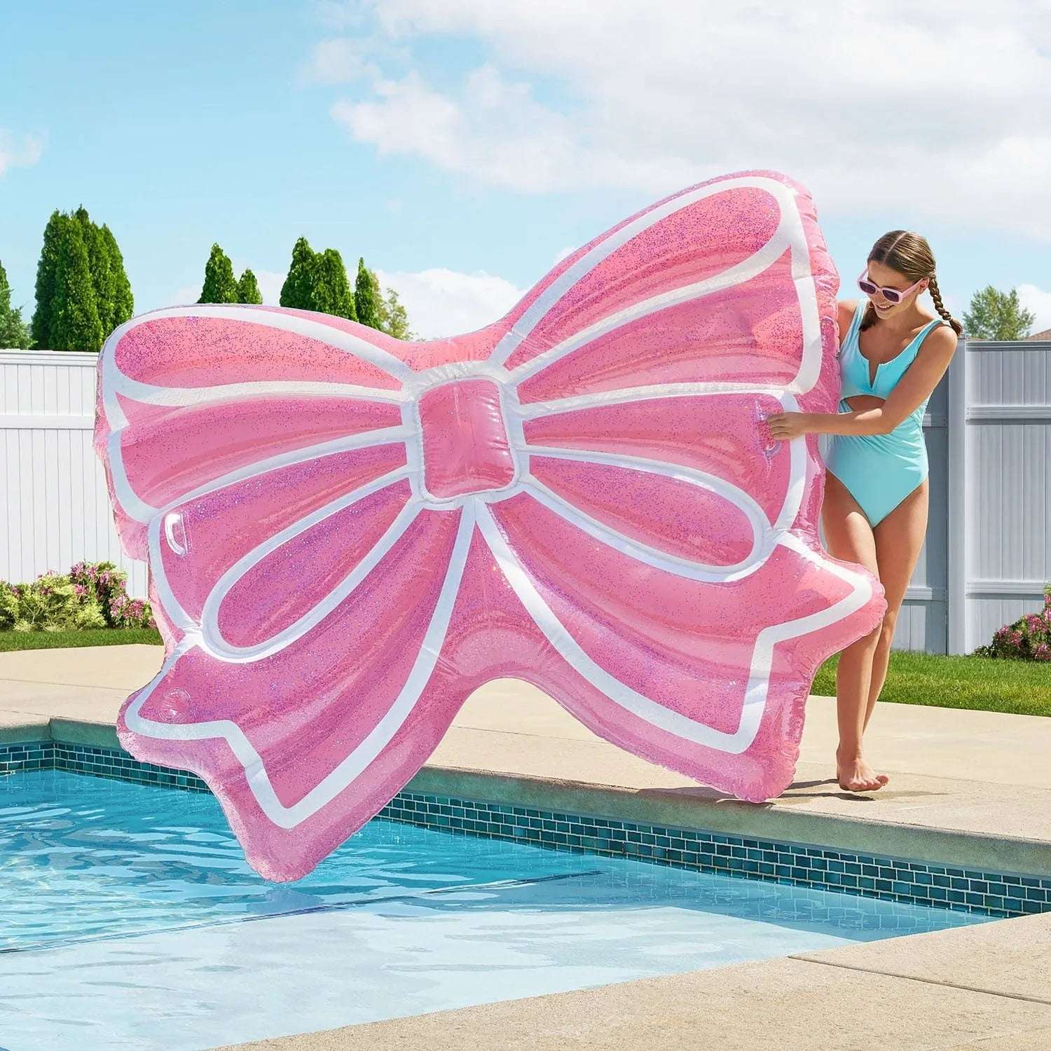 Member's Mark Oversized Inflatable Pool Float