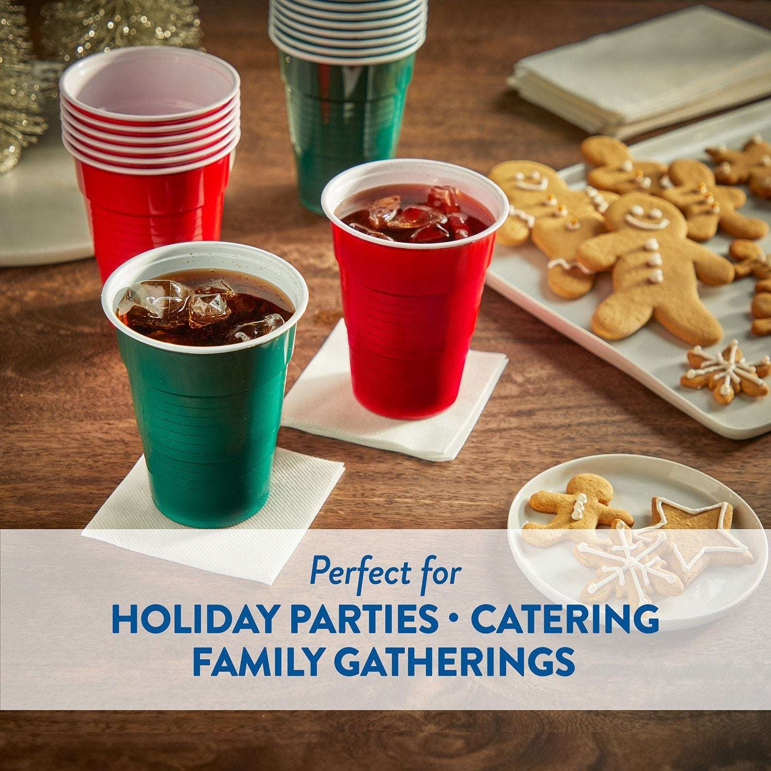 Member's Mark Premium Quality Holiday Cups, 18 fl. oz., 160ct.