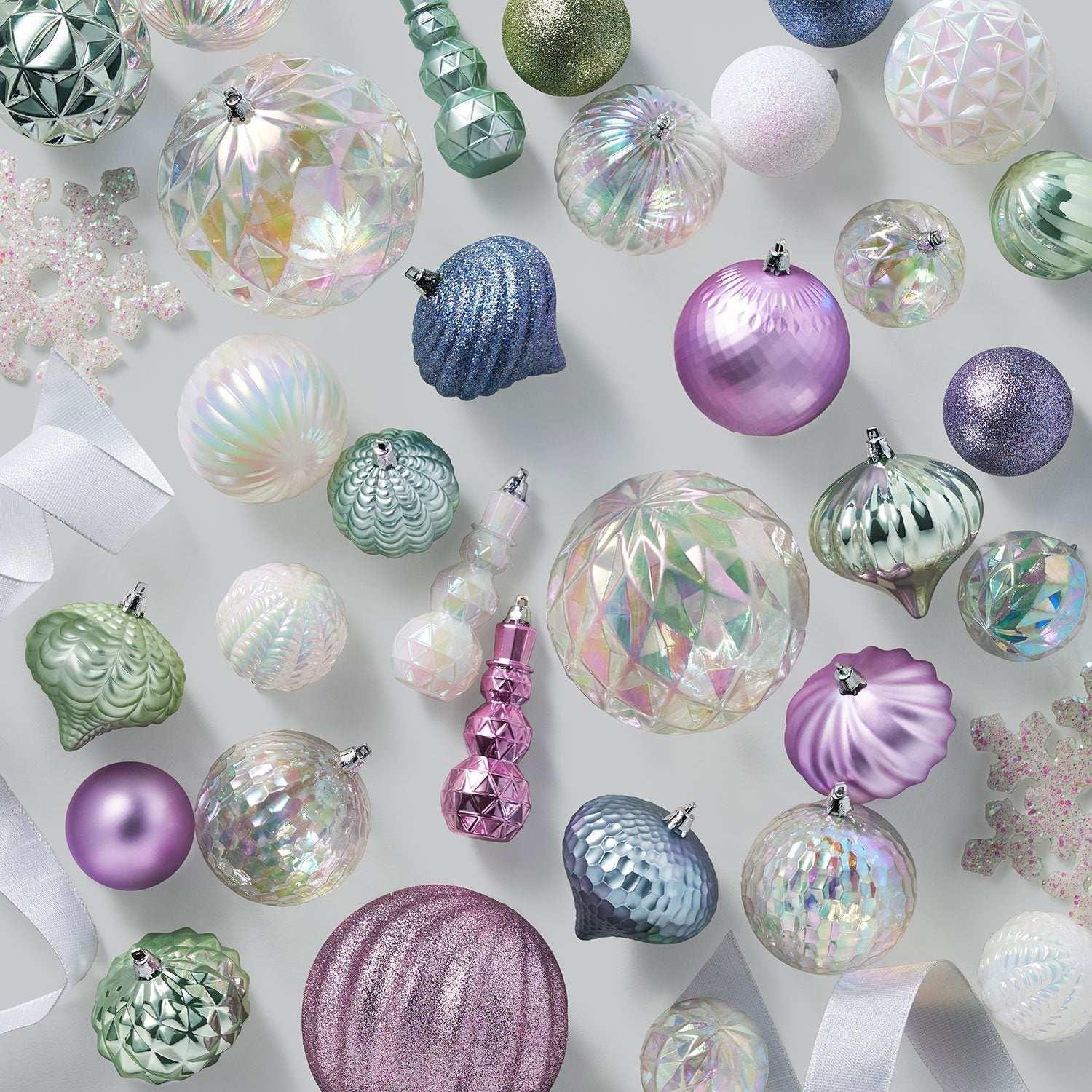 Member's Mark Shatterproof Ornament Collection, 76 pcs.