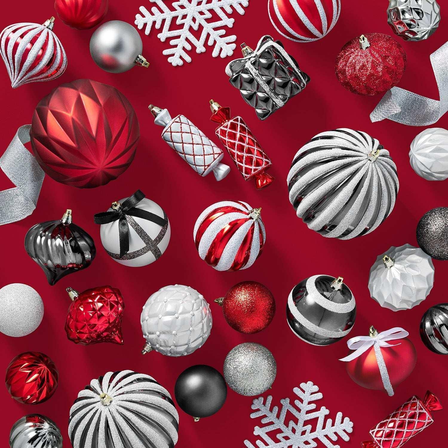 Member's Mark Shatterproof Ornament Collection, 76 pcs.
