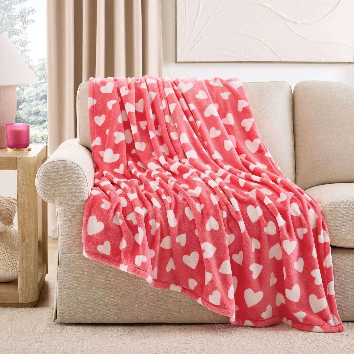 Member's Mark Valentine's Day Lounge Throw