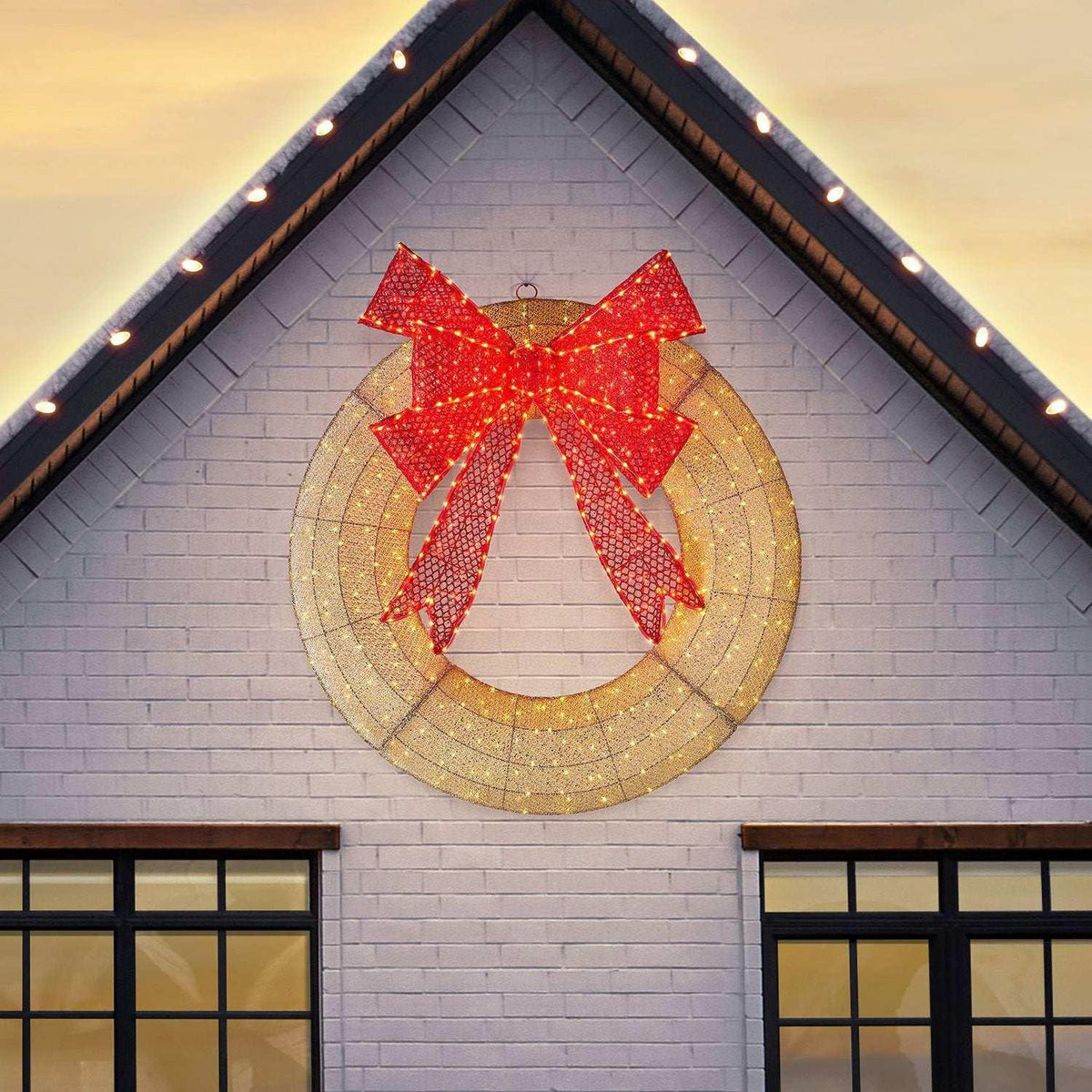 Member’s Mark 48" Pre-Lit Wreath - USA MEGA SHOP