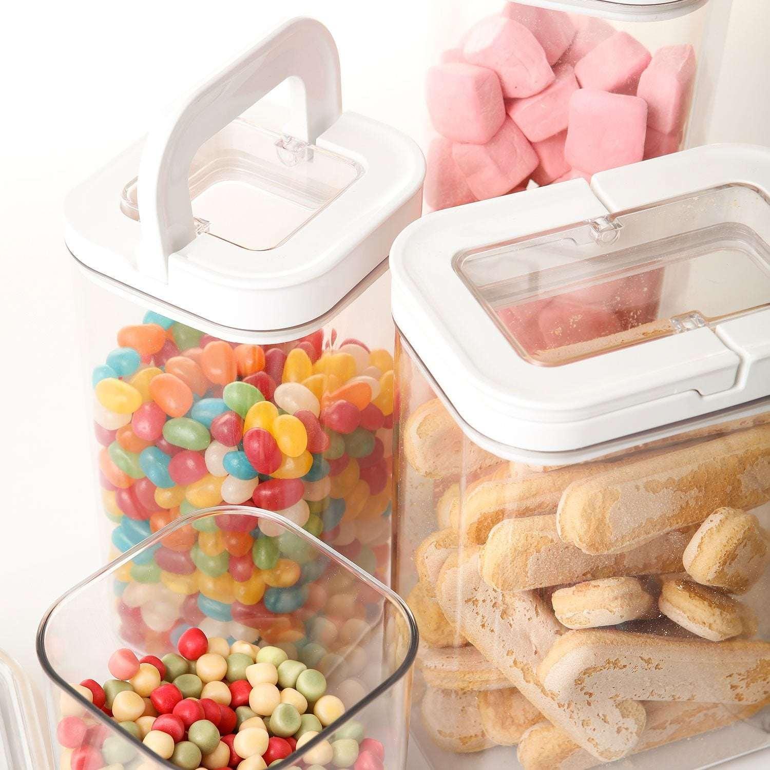 Member's Mark 8-Piece Fliplock Pantry Storage