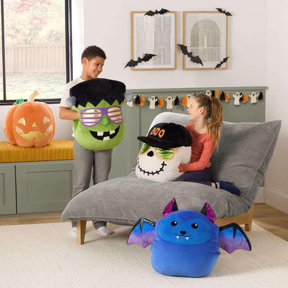 Member's Mark Halloween Secret Pocket Plush - USA MEGA SHOP