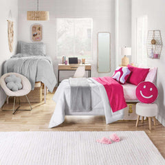 Member's Mark Oversized Plush Blanket, 78" x 92"