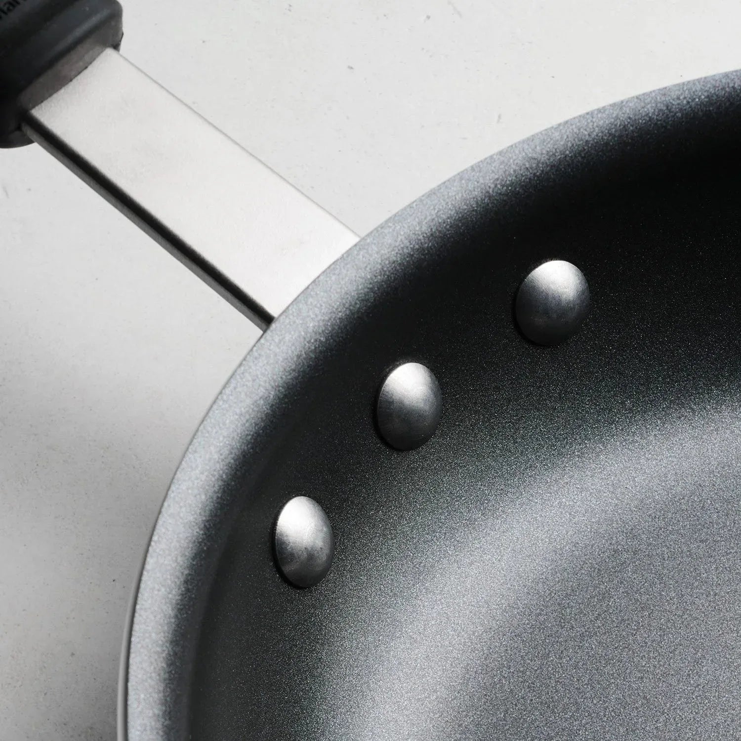 Member's Mark 12" Aluminum Nonstick Restaurant Fry Pan