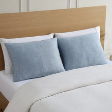 2-pack cooling pillows, light blue fabric with piped edges and rectangular shape