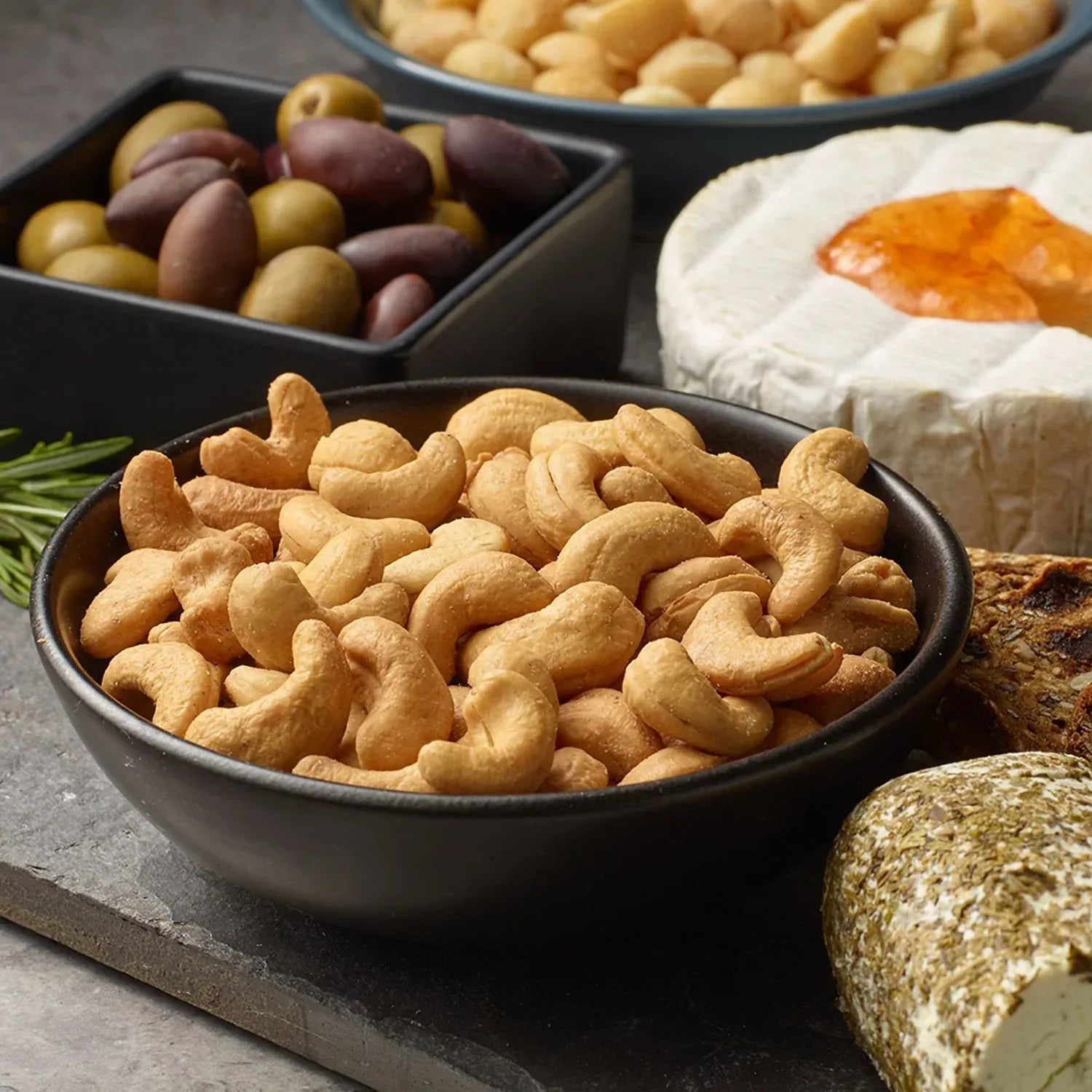 Member's Mark Lightly Salted Whole Cashews, 33 oz.