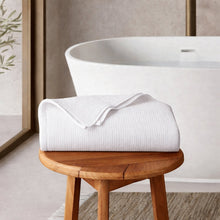 Member's Mark Premier Collection Bath Towel