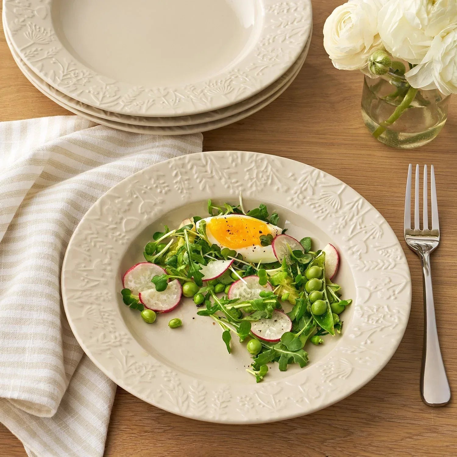 Member's Mark 4-Piece Ceramic Floral Texture Salad Plates