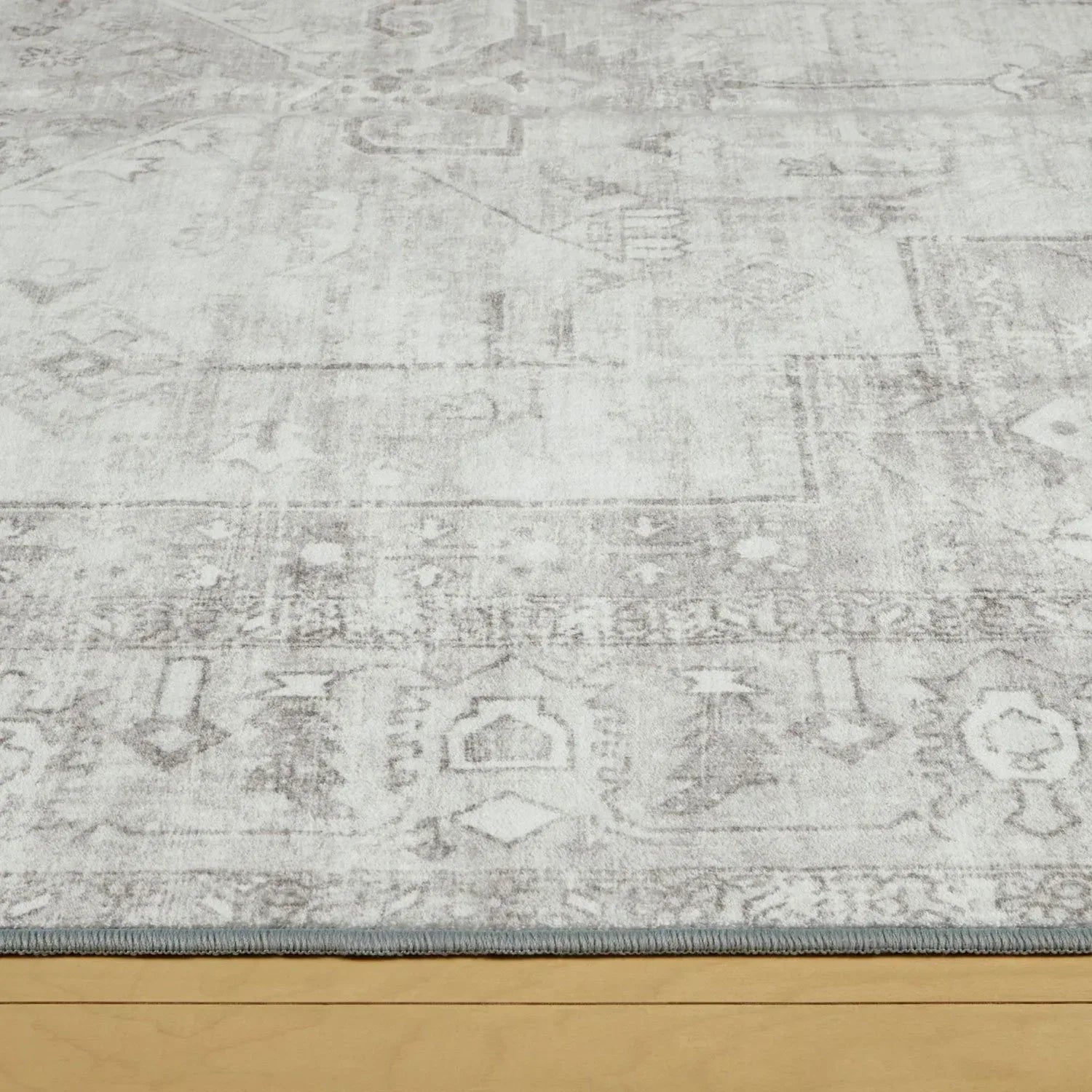 Member's Mark Everwash Washable Area Rug, 6'6"x 9'6", Assorted Colors