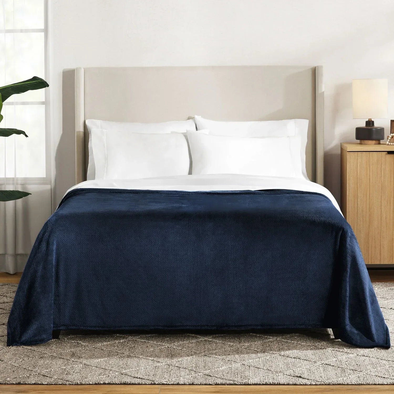 Member's Mark Herringbone Velvet Plush Blanket