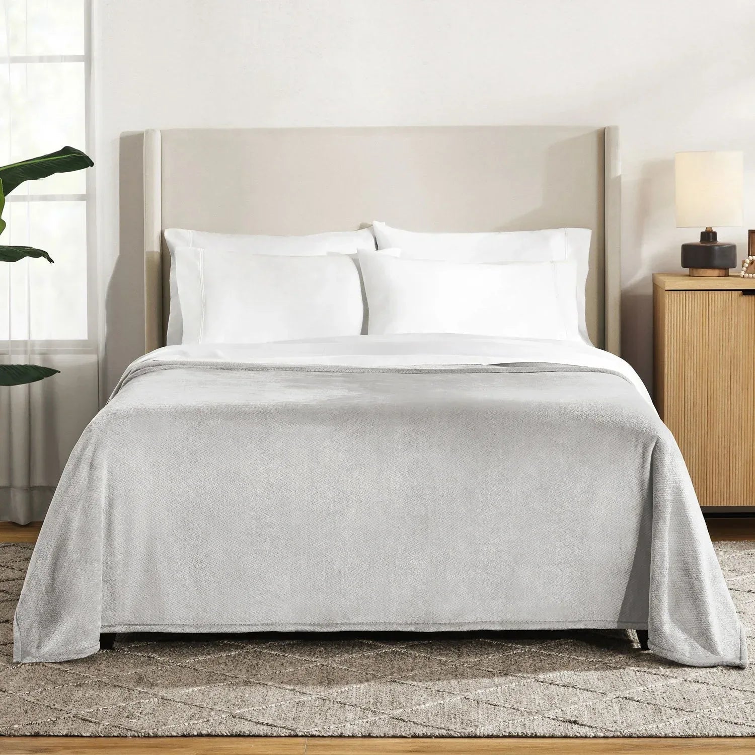 Member's Mark Herringbone Velvet Plush Blanket