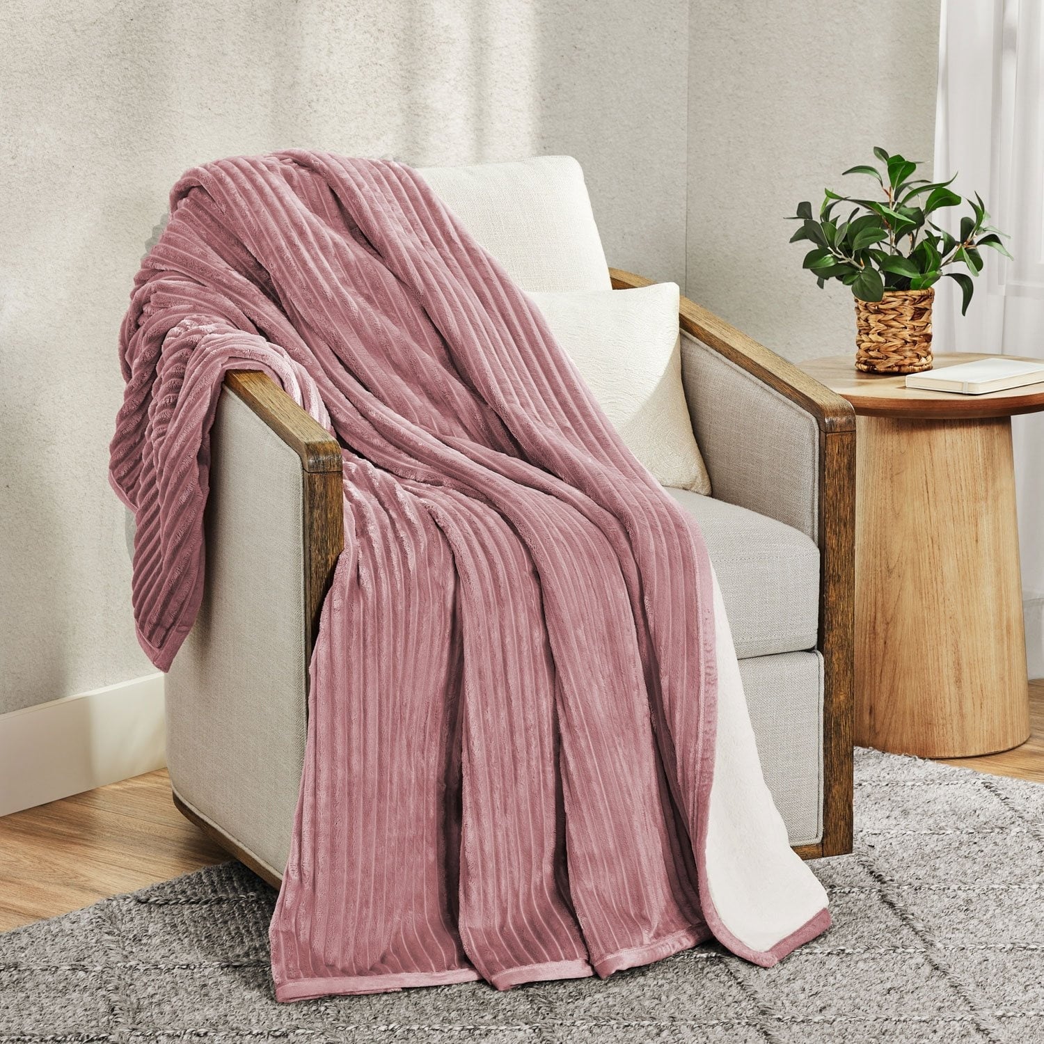 Member's Mark Ribbed Throw, 60"x70"