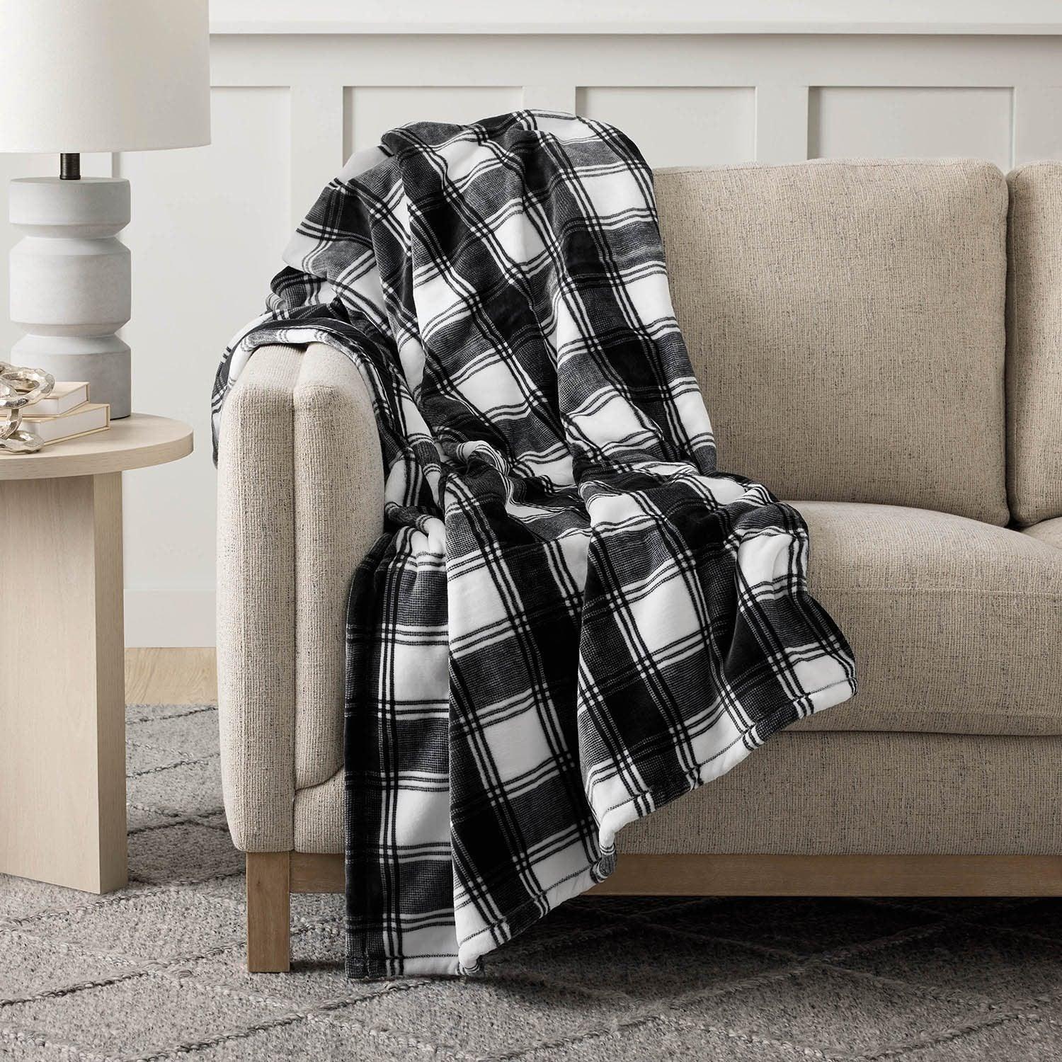 Member's Mark Seasonal Lounge Throw, 60"x70"
