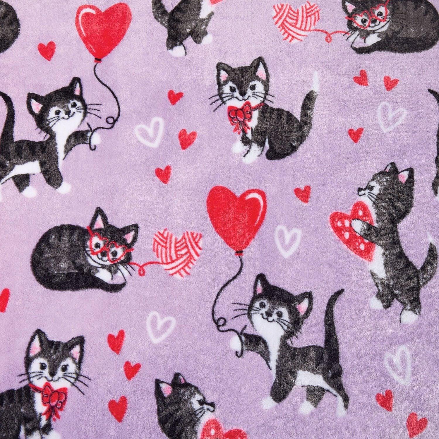 Member's Mark Valentine's Day Lounge Throw