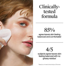 Clinically tested makeup remover wipes infographic with 85% and 4/5 stats