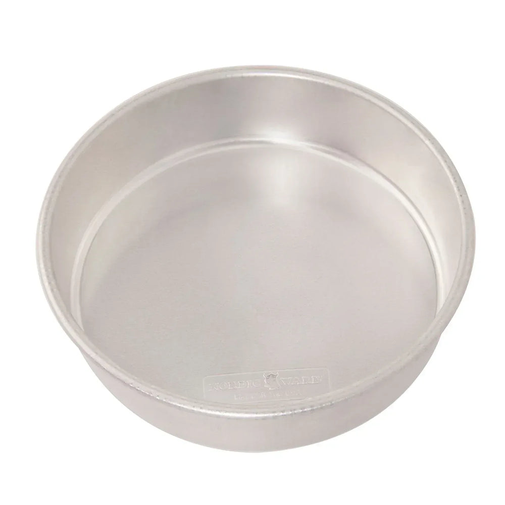 Nordic Ware Naturals Set: 9" x 13" Cake Pan with Lid, 9" Round Cake Pan, 1.5 lb. Loaf Pan - USA MEGA SHOP