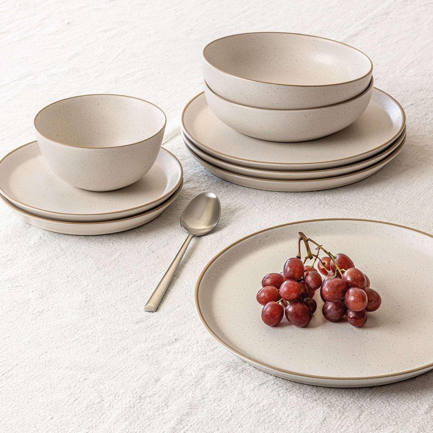 Over&back 16-Piece Artisan Stoneware Dinnerware Set