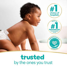 Baby with Pampers Sensitive wipes trust badges, #1 choice, fragrance-free