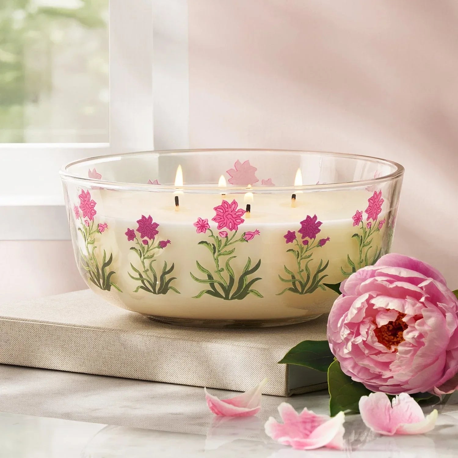 Member's Mark 4-Wick Floral Candle, 28 oz.