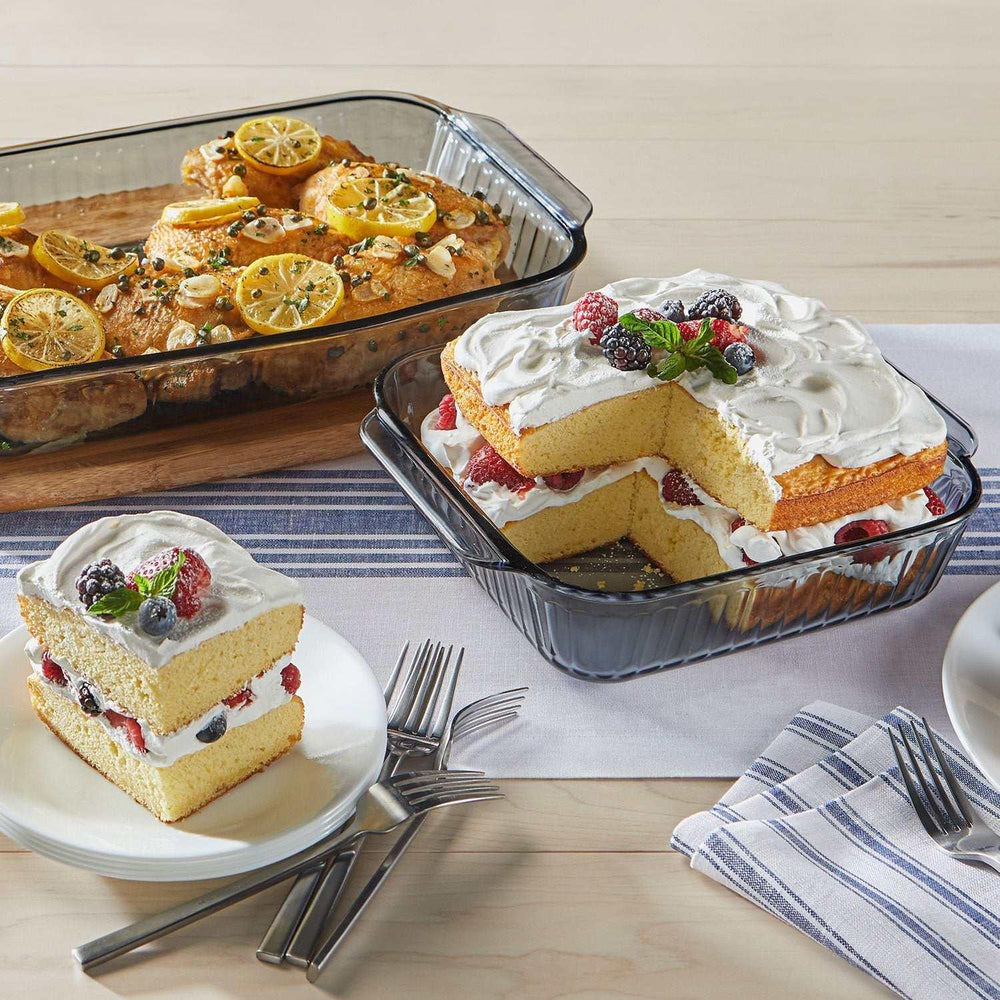 Pyrex Sculpted Tinted 4-Piece Glass Baking Dish Set with Airtight Lids - USA MEGA SHOP