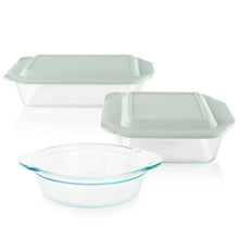 Set of clear deep glass baking dishes with matching light lids