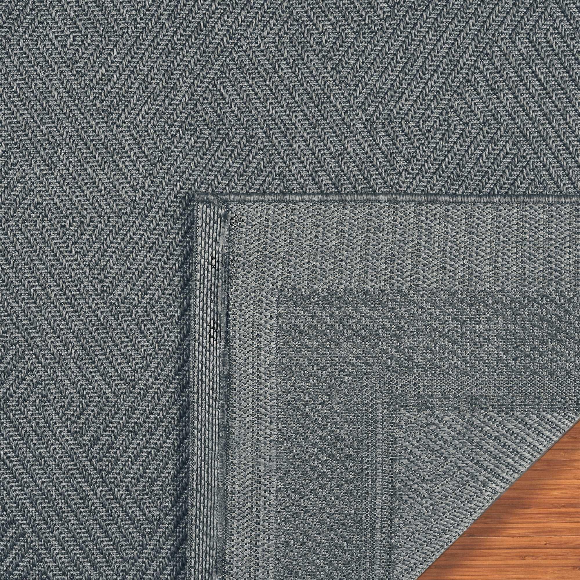 Ravenna Indoor/Outdoor Rug, Geo Border Silver - USA MEGA SHOP