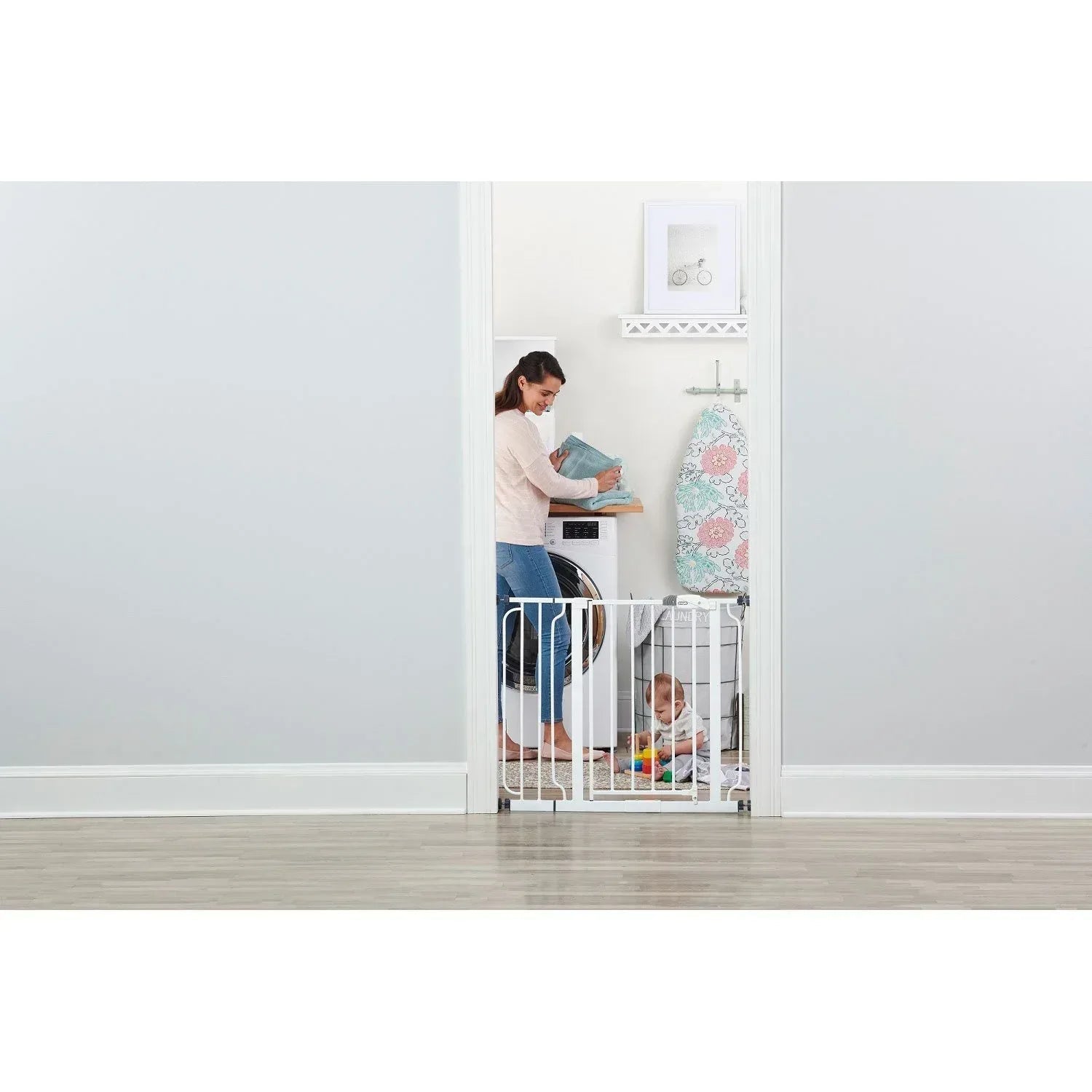 Regalo Easy Step Baby Gate, 29" - 34" or 35" - 38.5"
