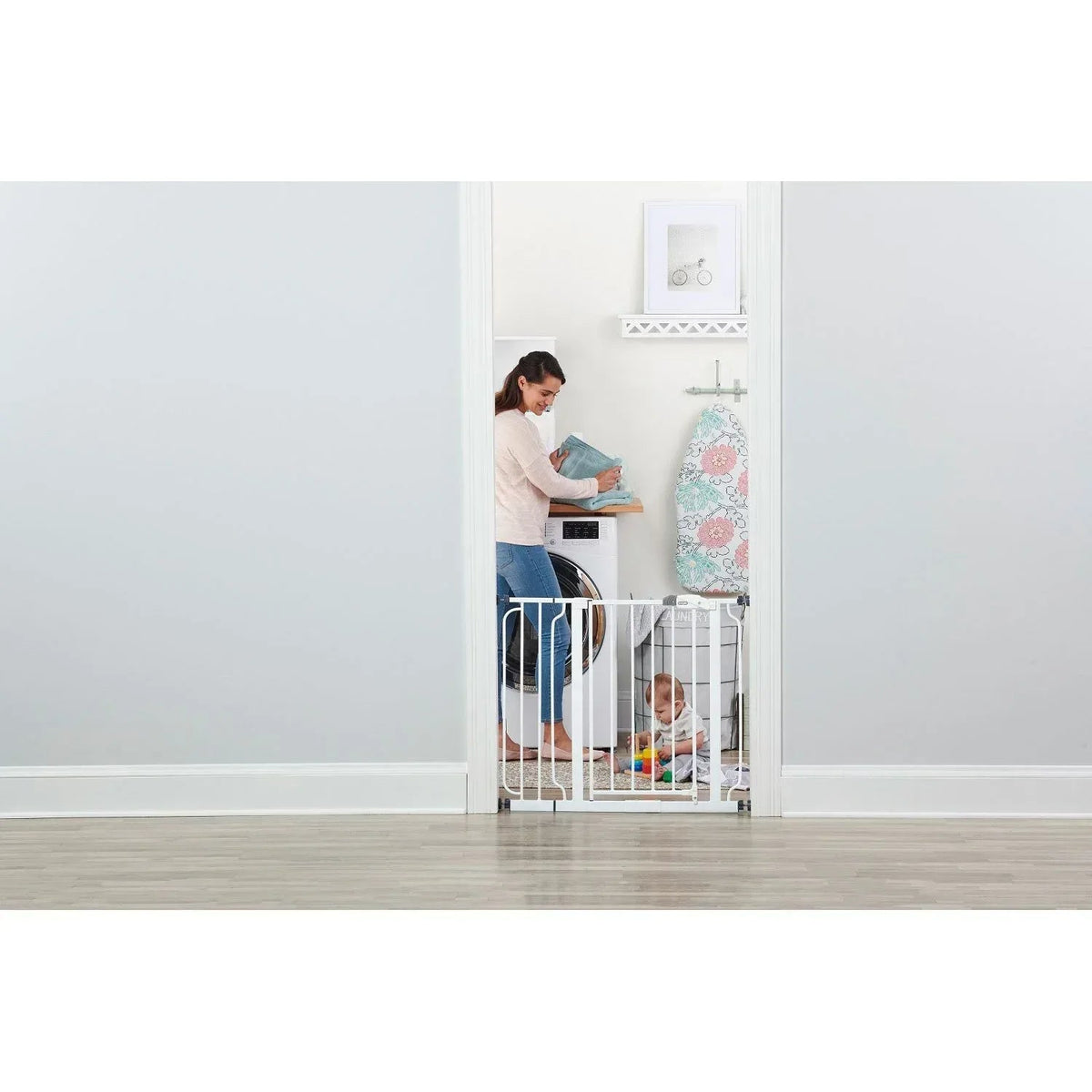 Regalo Easy Step Baby Gate, 29" - 34" or 35" - 38.5"