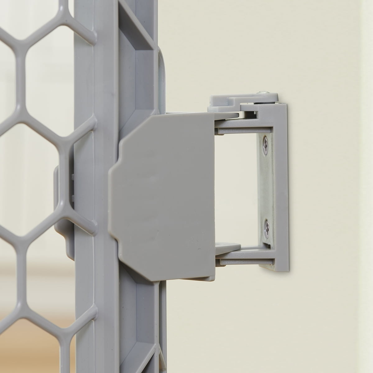 Regalo Superwide Plastic Gate & Play Yard with Door