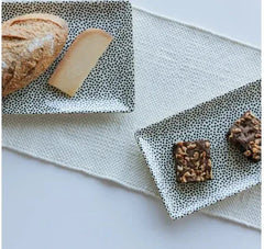 Thyme & Table r Stoneware Serve Platte2-Piece Set, Dot