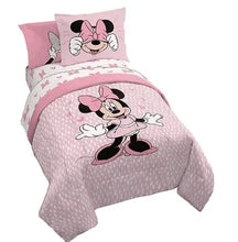 Minnie Mouse bed set with lilac comforter, Minnie print, and pink accents