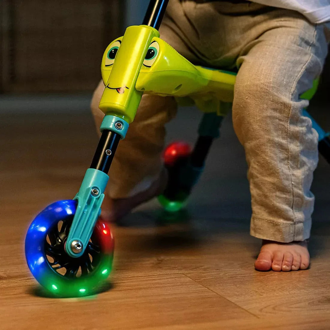 Scuttlebug Foldable 3 Wheel Trike with LED Light, Yellow - USA MEGA SHOP