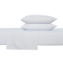 Microfiber sheet set with flat sheet and matching pillowcases, white