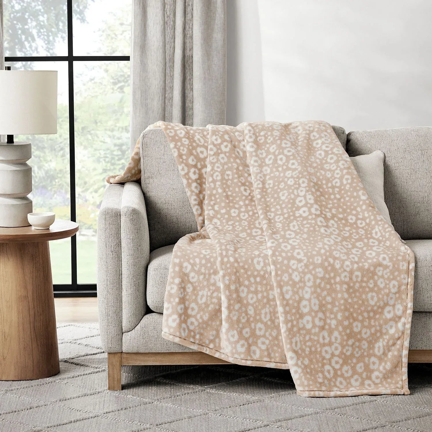 Member's Mark Seasonal Lounge Throw, 60"x70"