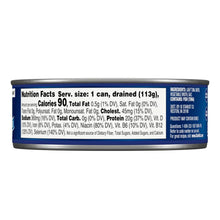 Chunk light tuna can back panel with Nutrition Facts and ingredients text