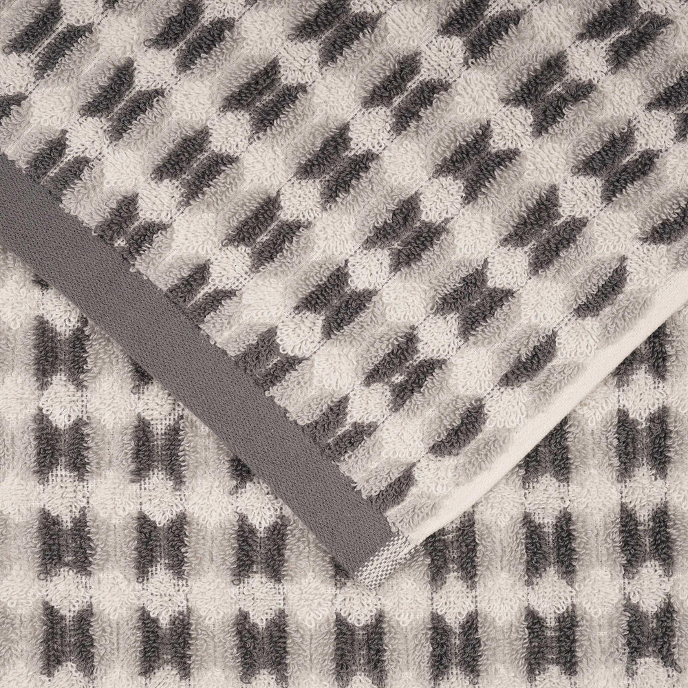 Striped Bath Towel, 2-pack - USA MEGA SHOP