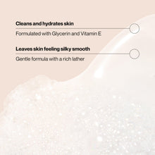 Strawberry-scented body wash foam with glycerin and vitamin E