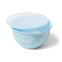 Light blue hydrangea melamine bowl with matching lid