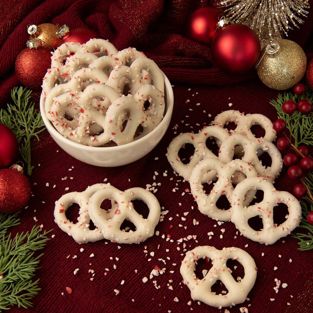 Sweet Penny, Holiday Peppermint Pretzel Assortment, 30-count - USA MEGA SHOP