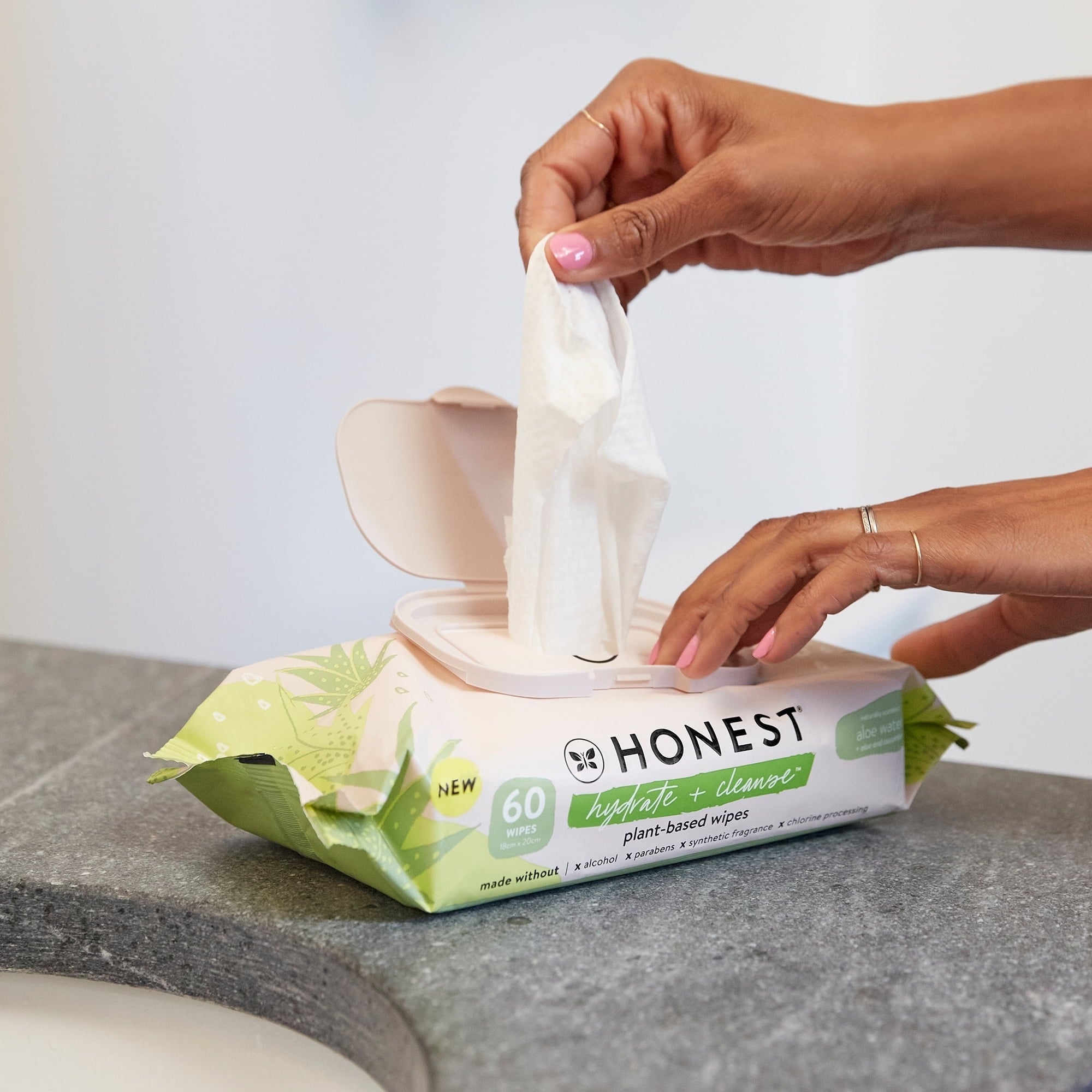 The Honest Company Hydrate and Cleanse Benefit Wipes