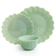 Jade scalloped dinnerware set: salad plate, dinner plate, and bowl